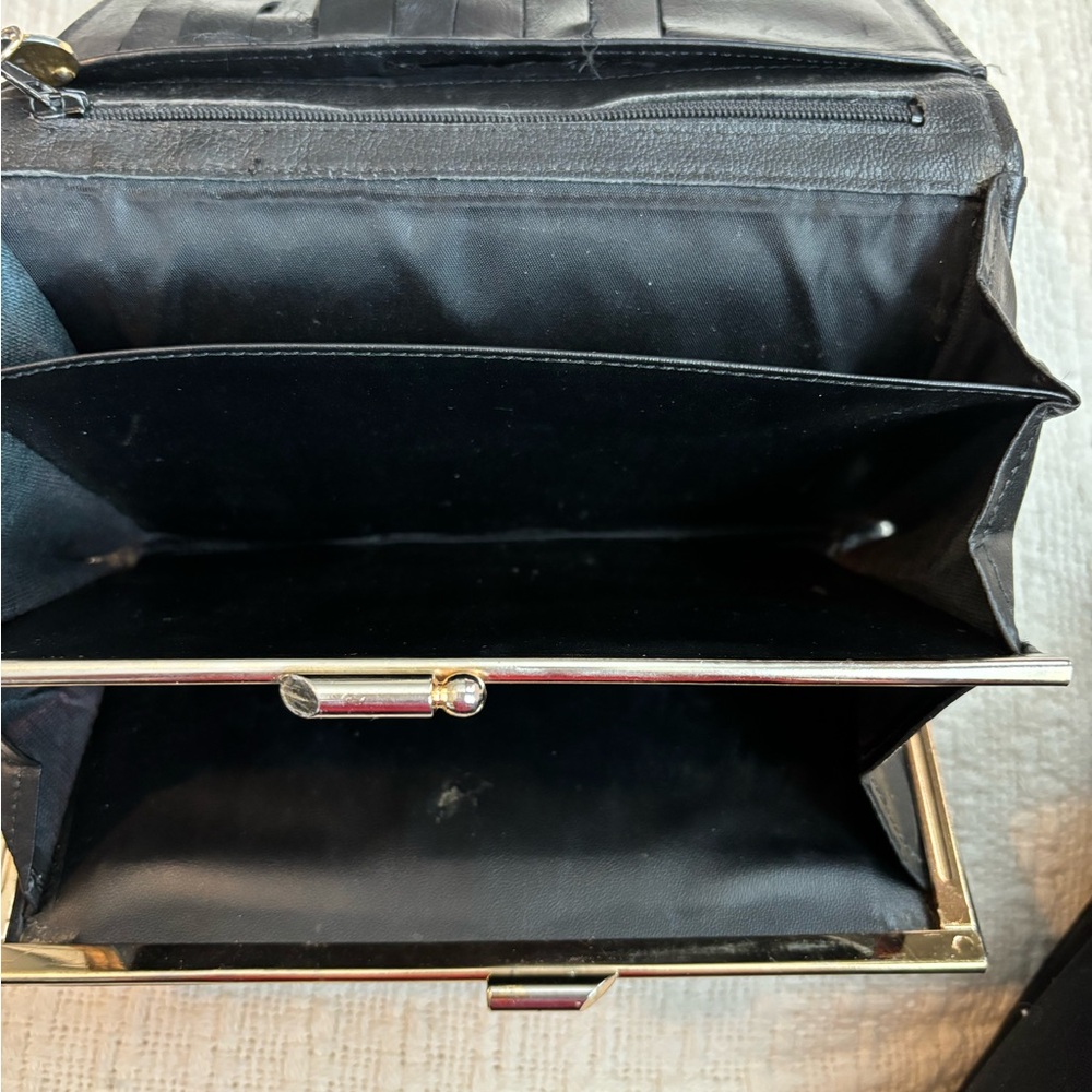 CHANEL Black Quilted Calfskin Long Wallet with Embossed CC - Picture 7 of 8